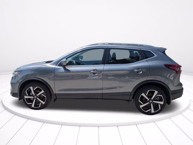 2022 Gun Metallic Nissan Rogue Sport SL FWD SUV