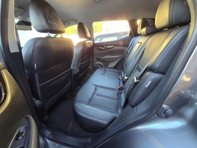 2022 Gun Metallic Nissan Rogue Sport SL FWD SUV