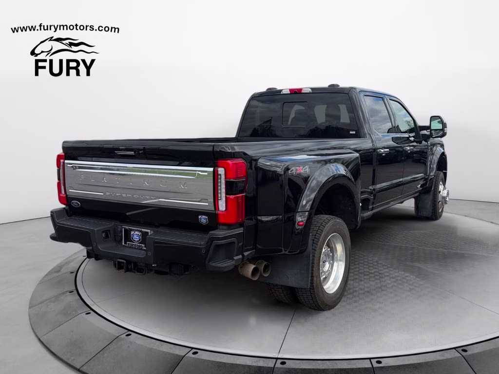 2023 Agate Black Metallic Ford Super Duty F-450 DRW Platinum w/Camper Pkg & Twin Panel Moonroof 4X4 Truck
