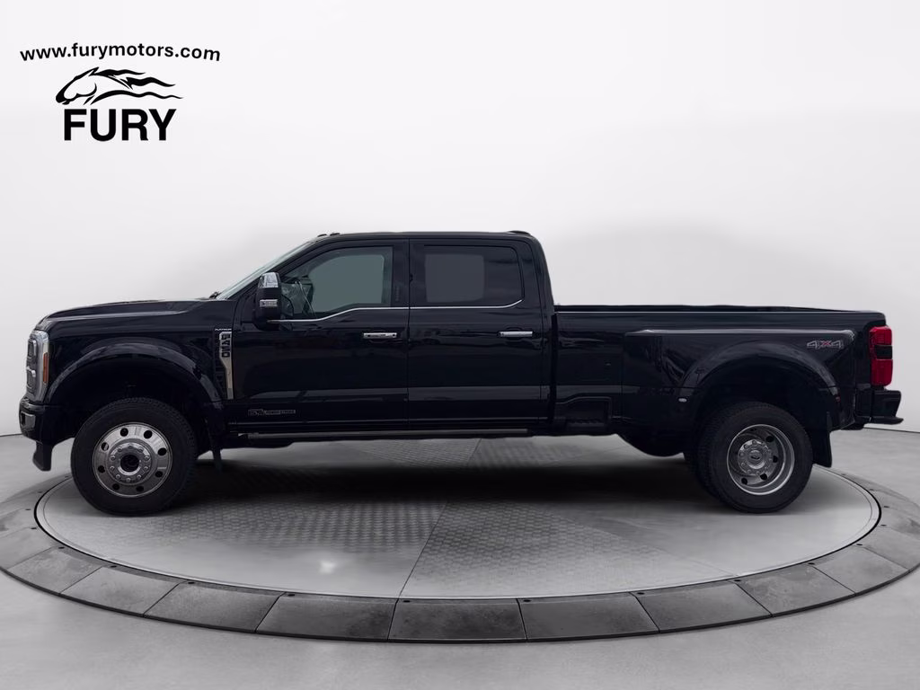 2023 Agate Black Metallic Ford Super Duty F-450 DRW Platinum w/Camper Pkg & Twin Panel Moonroof 4X4 Truck