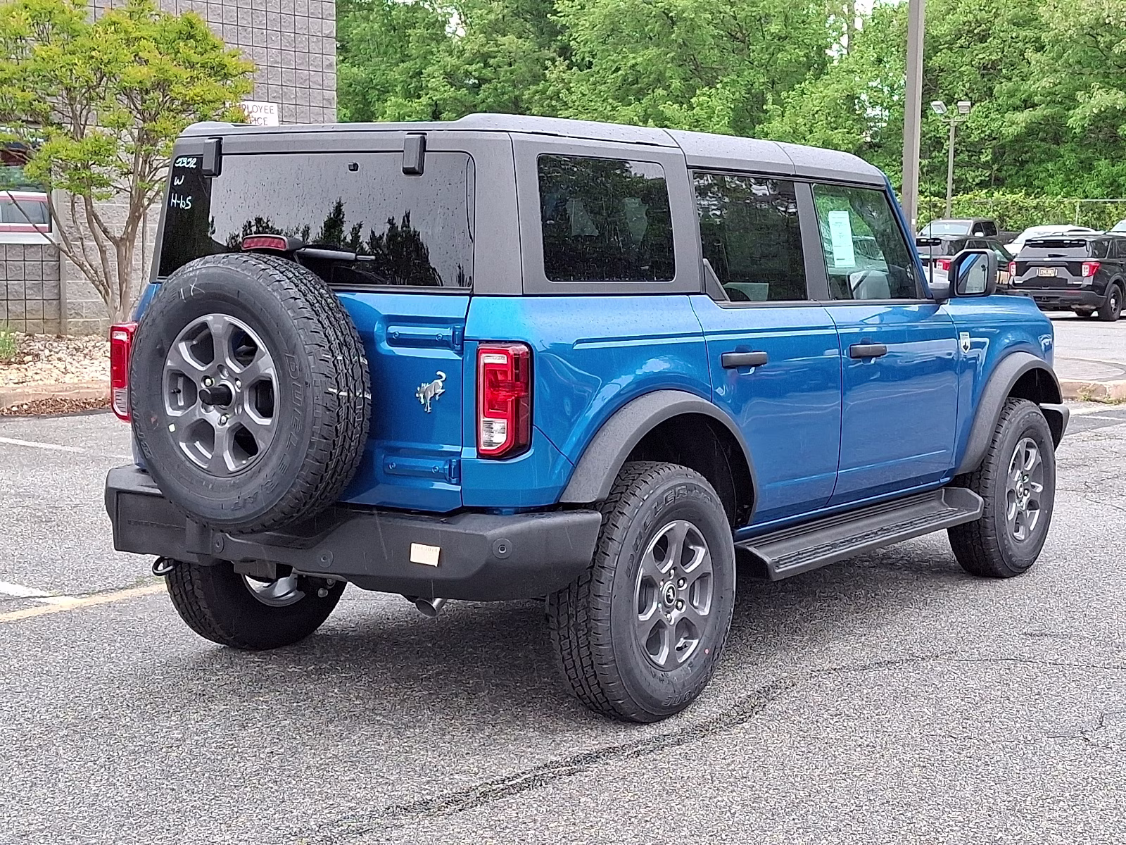 2026 Velocity Blue Metallic - E7 Ford Bronco Big Bend 4X4