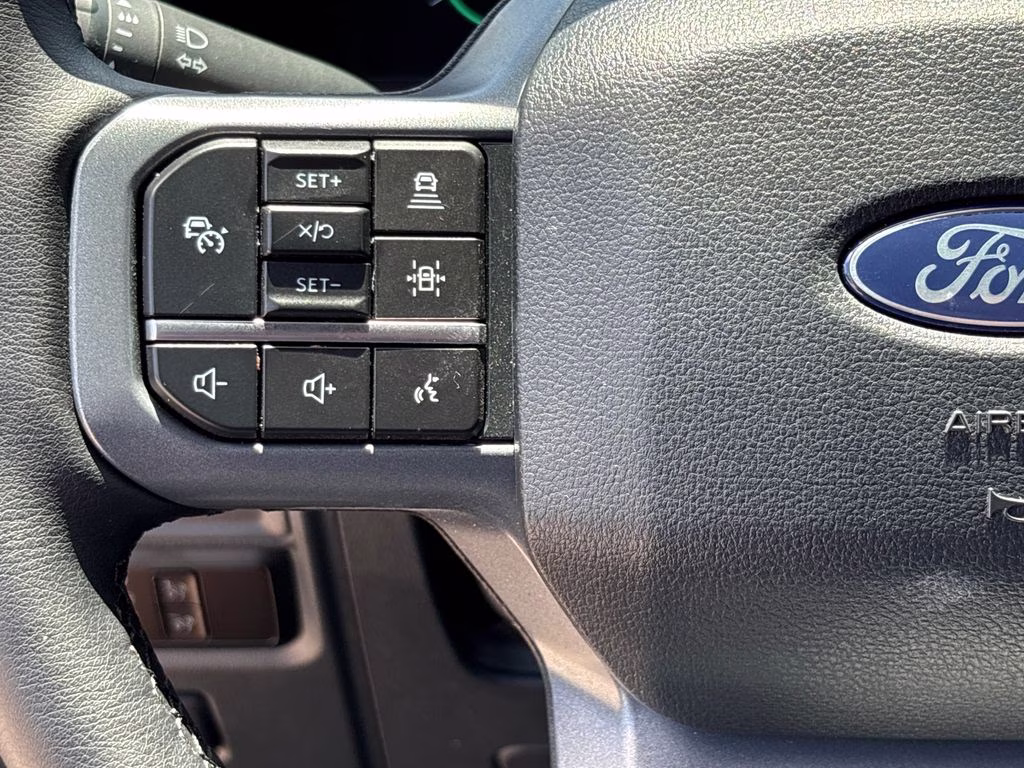 2025 Antimatter Blue Metallic Ford F-150 Lightning Lariat AWD Truck