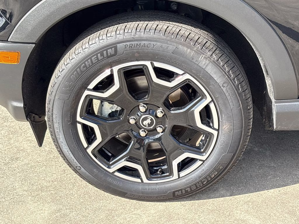 2025 Shadow Black Ford Bronco Sport Outer Banks 4X4 SUV