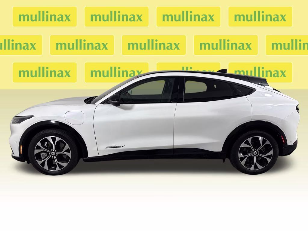 2023 Star White Metallic Tri-Coat Ford Mustang Mach-E Premium AWD SUV