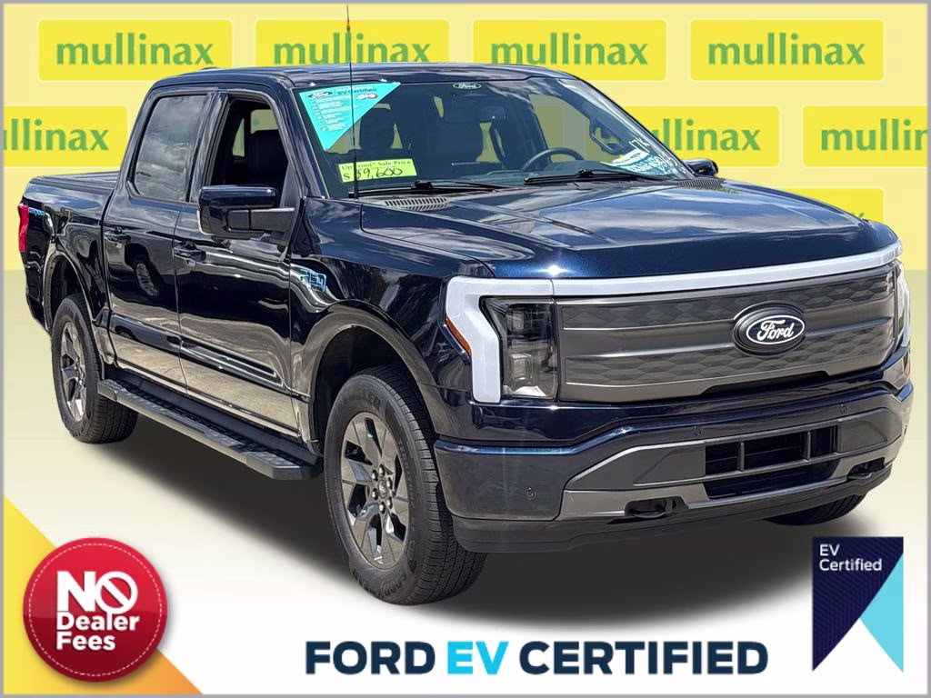 2025 Antimatter Blue Metallic Ford F-150 Lightning Lariat AWD Truck