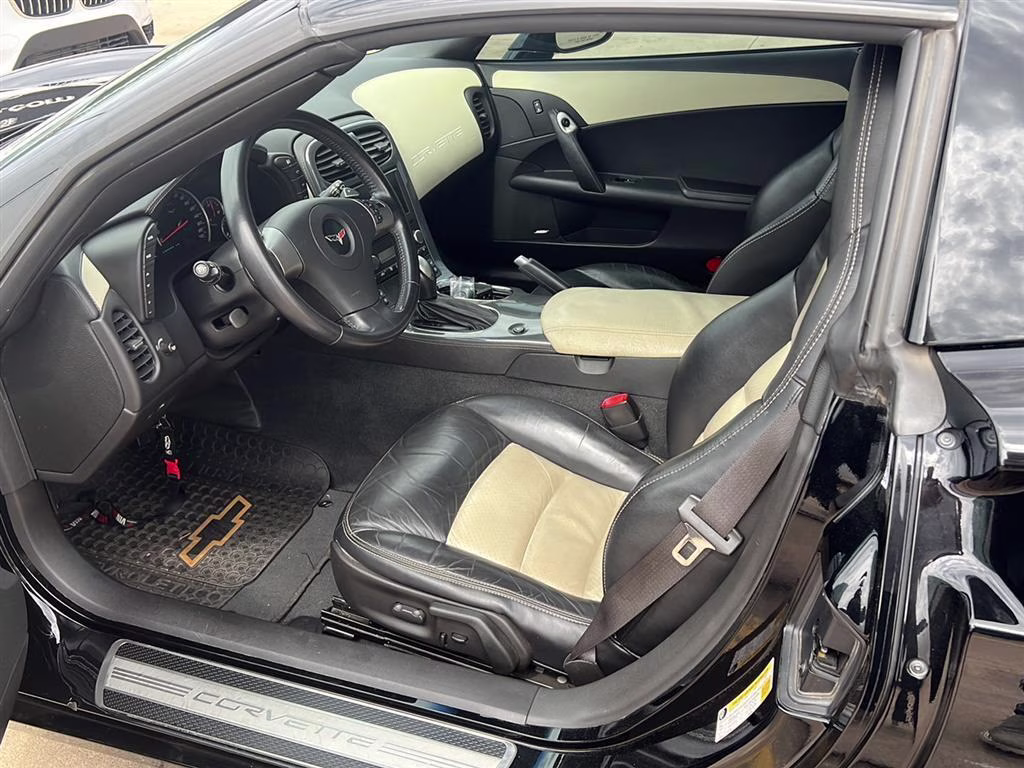 2008 Black Chevrolet Corvette 2DR CPE RWD Coupe