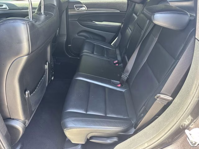 2019 Granite Crystal Metallic Clearcoat Jeep Grand Cherokee Limited 4X4 SUV