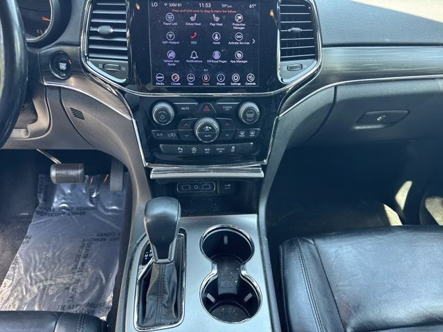 2019 Granite Crystal Metallic Clearcoat Jeep Grand Cherokee Limited 4X4 SUV