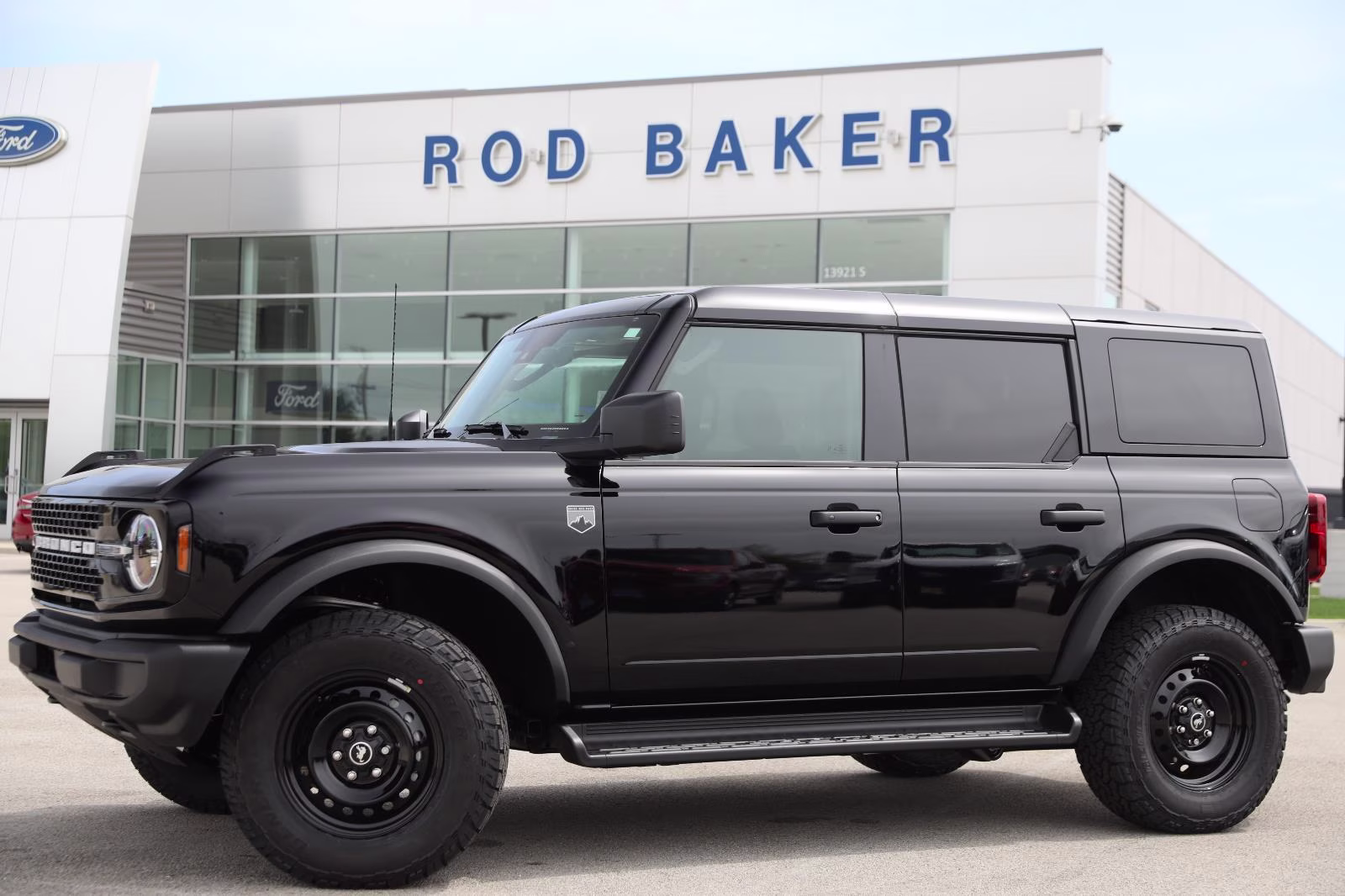 2026 Shadow Black Ford Bronco Big Bend 4X4 SUV