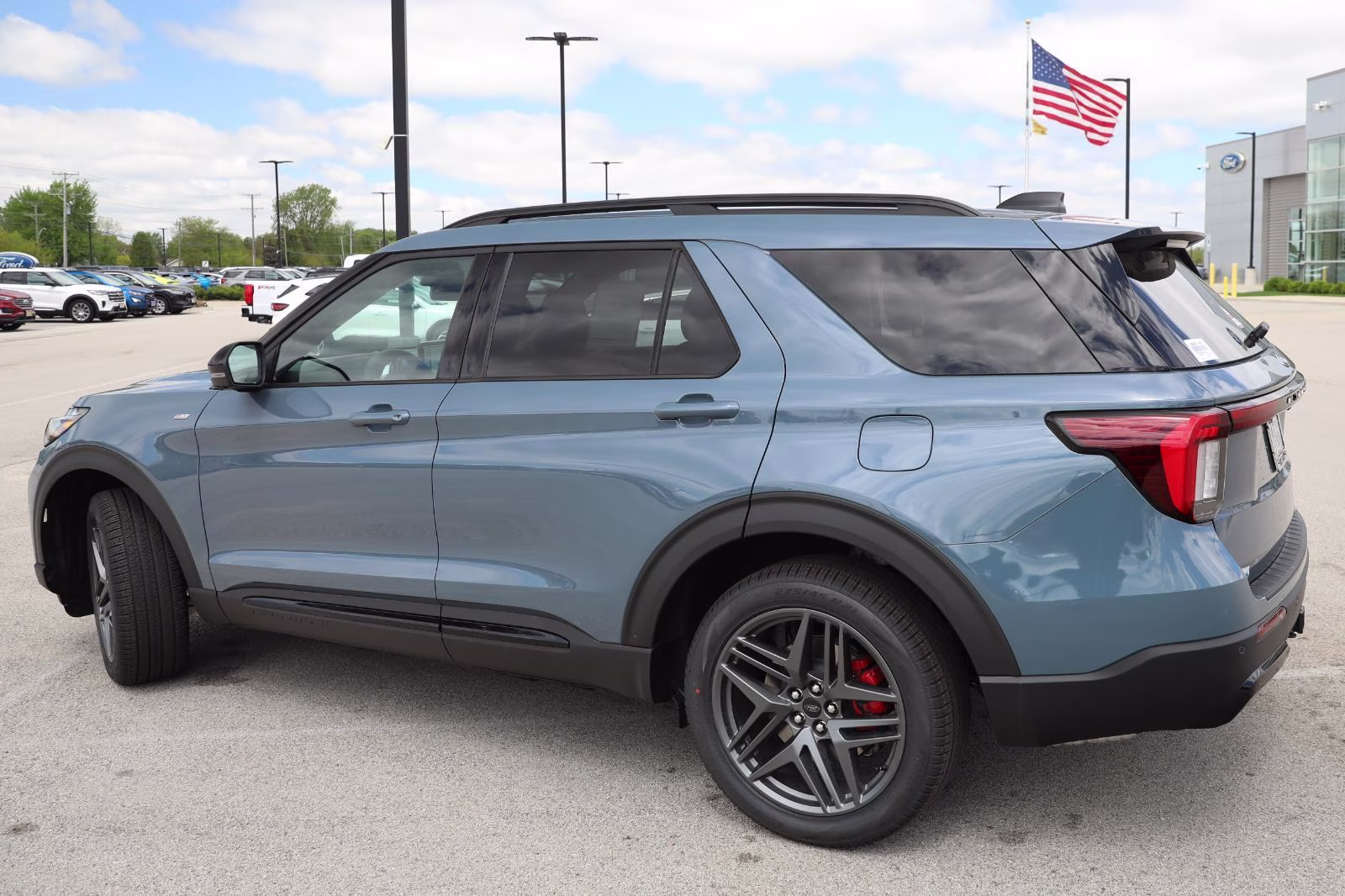 2026 Vapor Blue Metallic Ford Explorer ST-Line 4X4 SUV