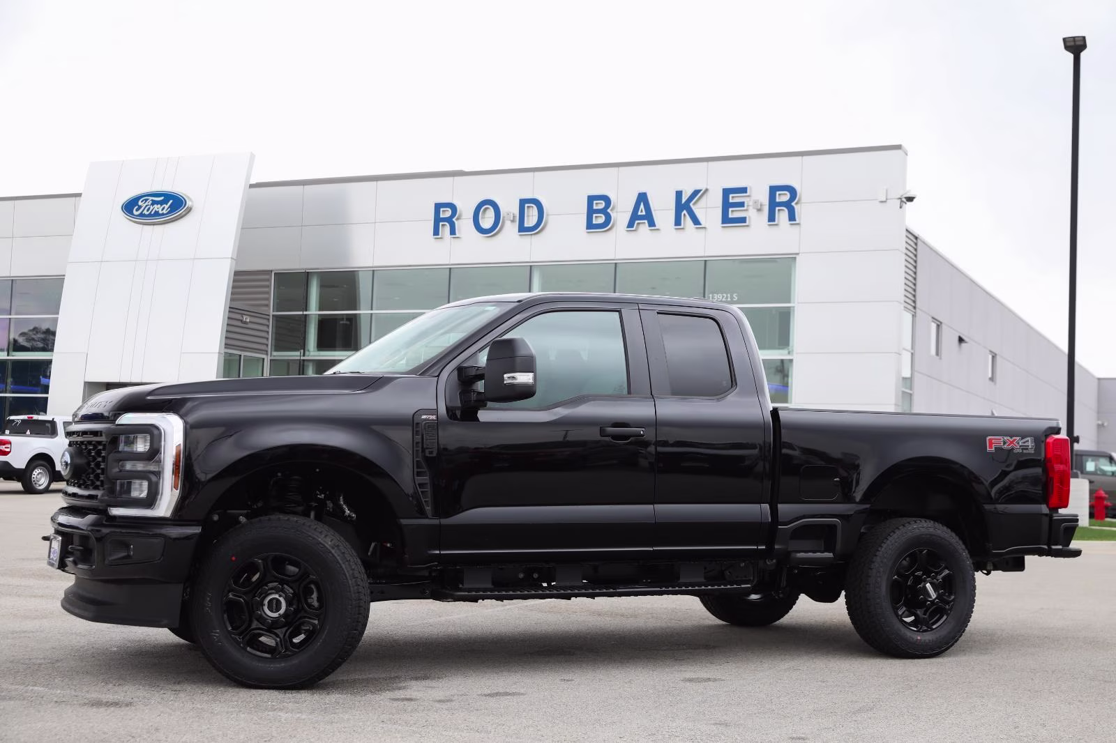 2026 Agate Black Metallic Ford Super Duty F-250 SRW XL 4X4 Truck