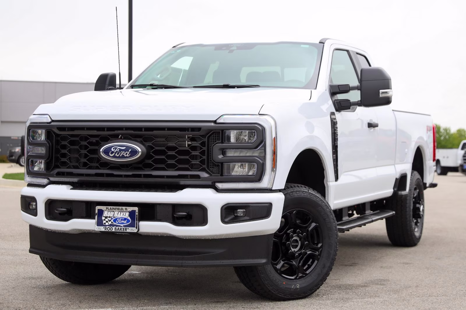 2026 Oxford White Ford Super Duty F-250 SRW XL 4X4 Truck