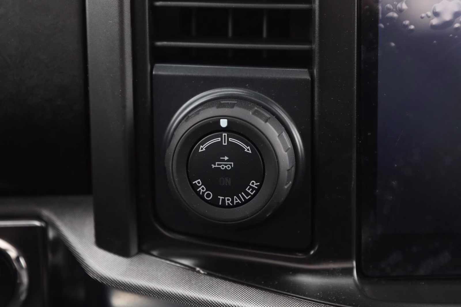 2026 Avalanche Ford F-150 Tremor 4X4 Truck