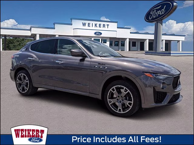 2023 Maserati Levante Modena's photo