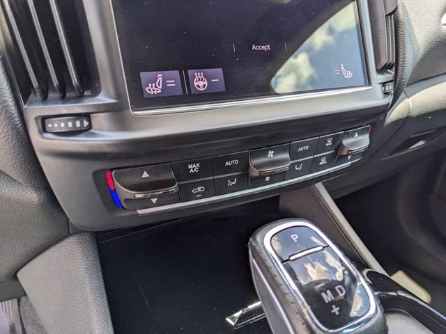 2023 Grigio Maserati Levante Modena AWD SUV