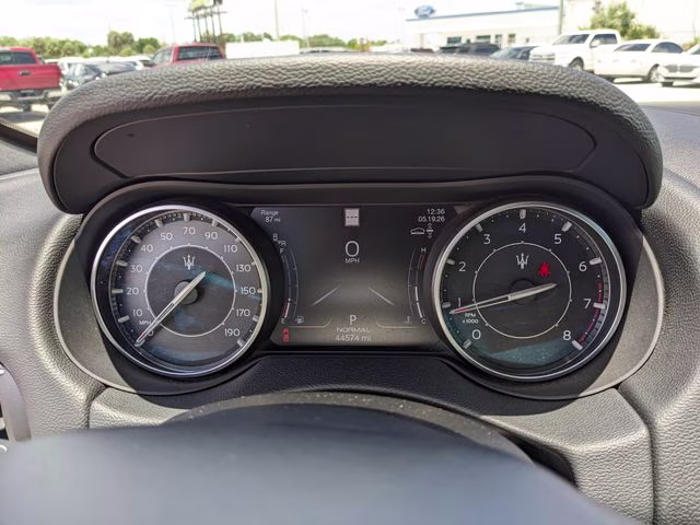 2023 Grigio Maserati Levante Modena AWD SUV