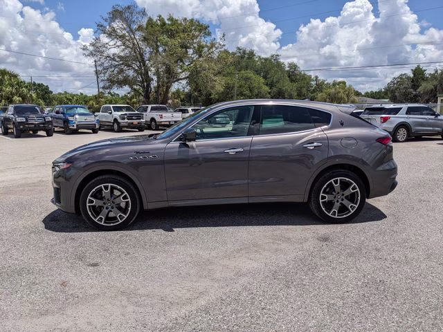 2023 Grigio Maserati Levante Modena AWD SUV