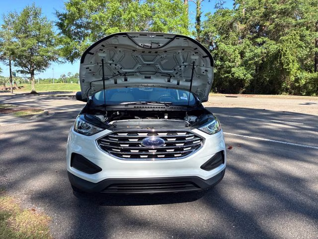 2020 Oxford White Ford Edge SE FWD SUV