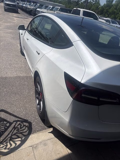 2022 Tesla Model 3 Long Range AWD Sedan