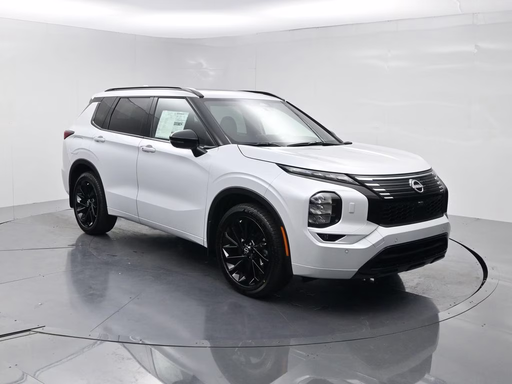 2026 Alpine Frost Nissan Rogue Plug-In Hybrid Platinum AWD SUV