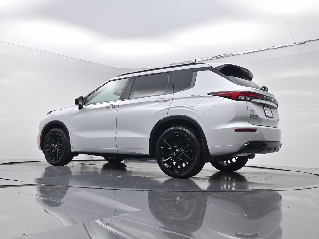 2026 Alpine Frost Nissan Rogue Plug-In Hybrid Platinum AWD SUV