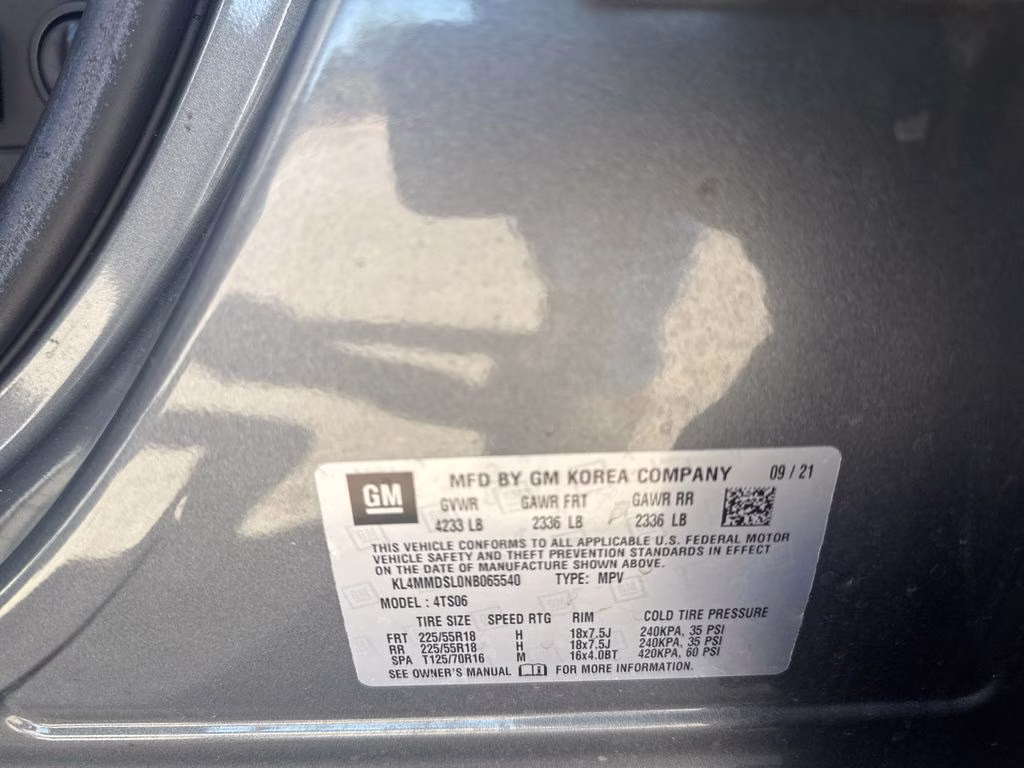 2022 Satin Steel Gray Metallic Buick Encore GX Select FWD SUV