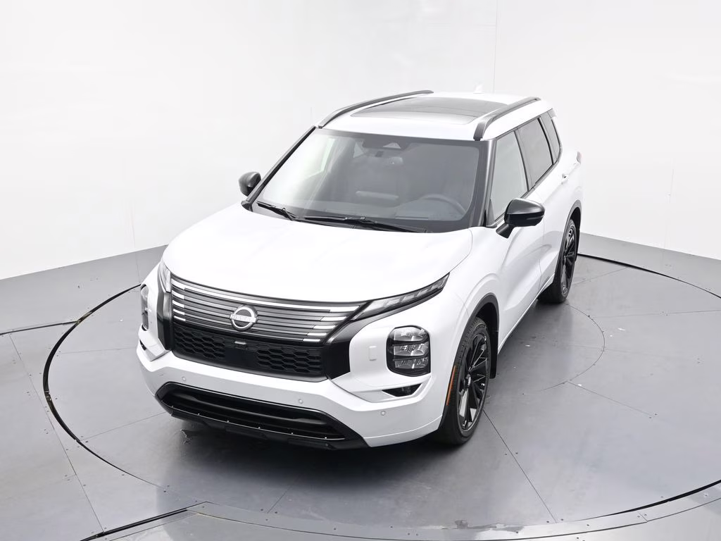 2026 Alpine Frost Nissan Rogue Plug-In Hybrid Platinum AWD SUV