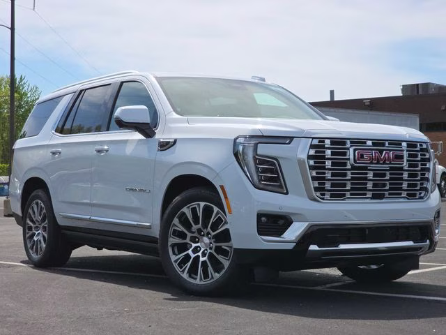 2026 Glacier White Tricoat GMC Yukon Denali 4X4 SUV