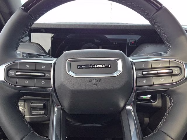 2026 Glacier White Tricoat GMC Yukon Denali 4X4 SUV