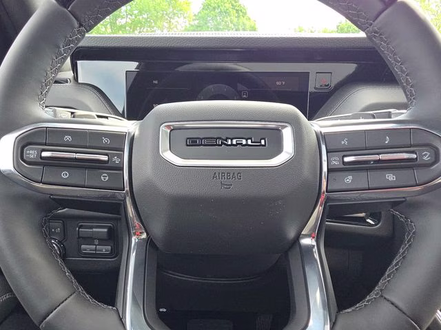 2026 Glacier White Tricoat GMC Yukon XL Denali 4X4 SUV