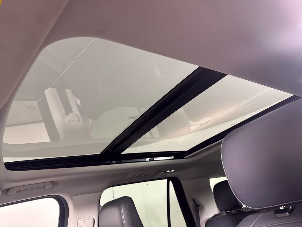2025 Gray Metallic Ford Expedition Active RWD SUV
