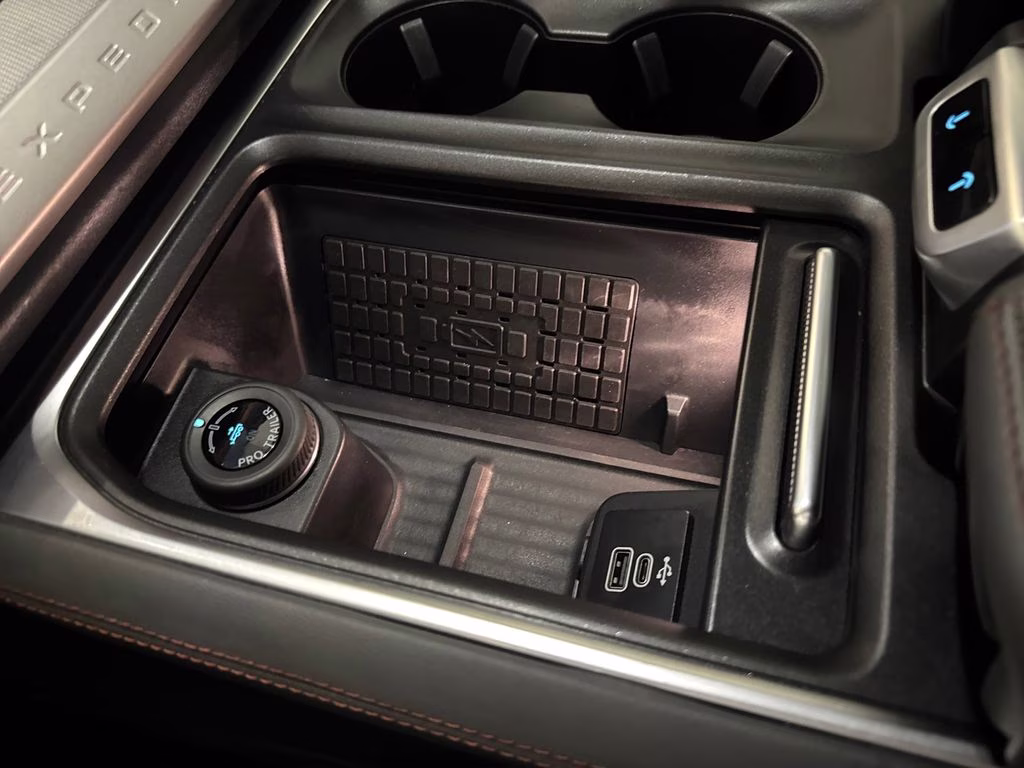 2025 Gray Metallic Ford Expedition Active RWD SUV
