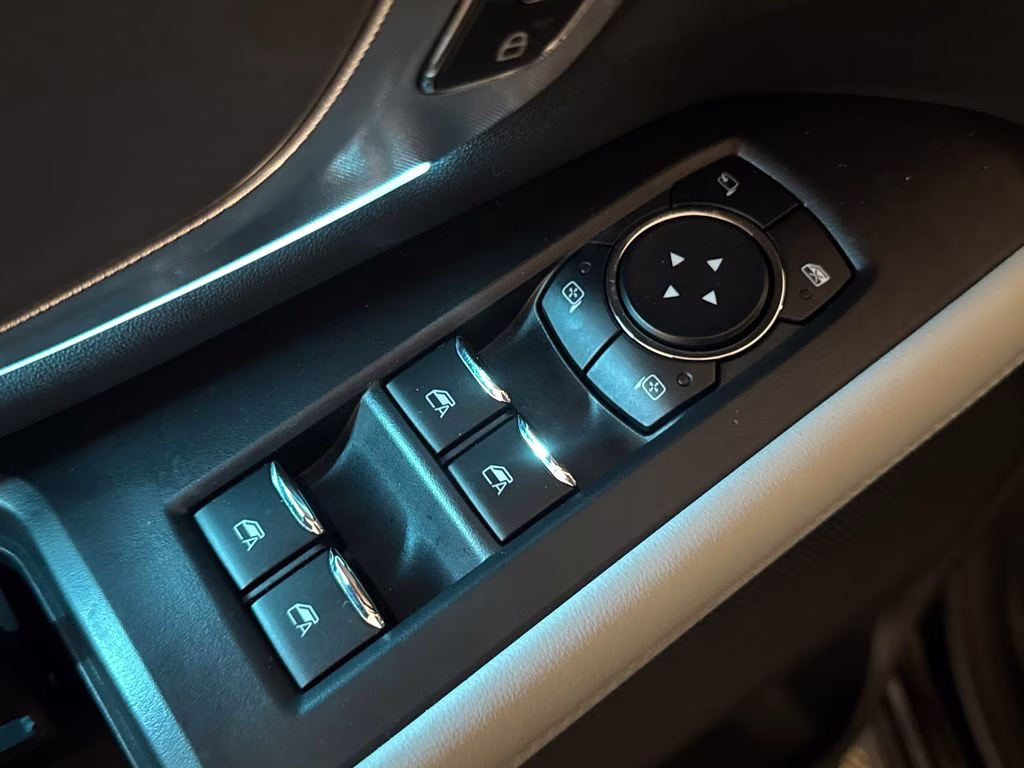 2025 Agate Black Metallic Ford Expedition Platinum 4X4 SUV