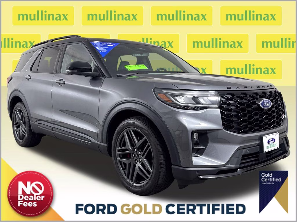 2025 Carbonized Gray Metallic Ford Explorer ST 4X4 SUV