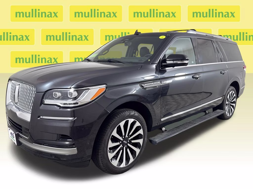 2024 Starlight Gray Metallic Premium Colorant Lincoln Navigator L Reserve 4X4 SUV