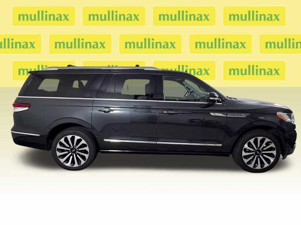 2024 Starlight Gray Metallic Premium Colorant Lincoln Navigator L Reserve 4X4 SUV