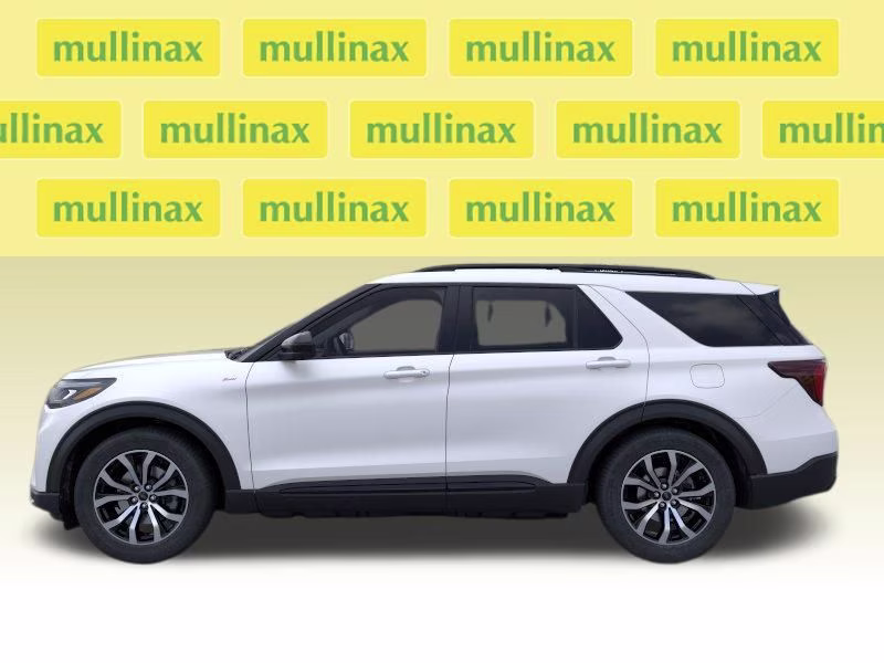 2026 Star White Metallic Tri-Coat Ford Explorer ST-Line RWD SUV