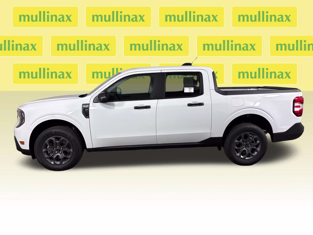 2026 Oxford White Ford Maverick XLT FWD Truck
