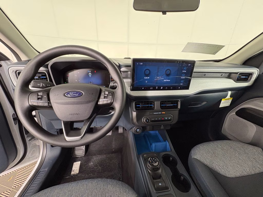 2026 Oxford White Ford Maverick XLT FWD Truck