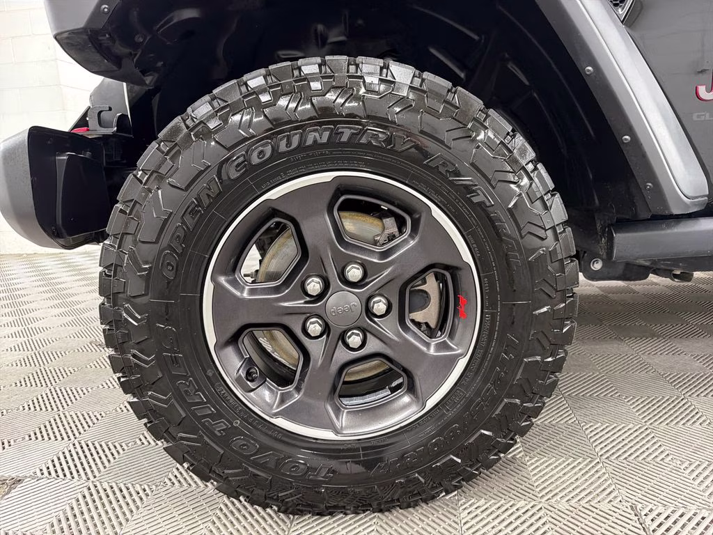 2023 Black Clearcoat Jeep Gladiator Rubicon 4X4 Truck