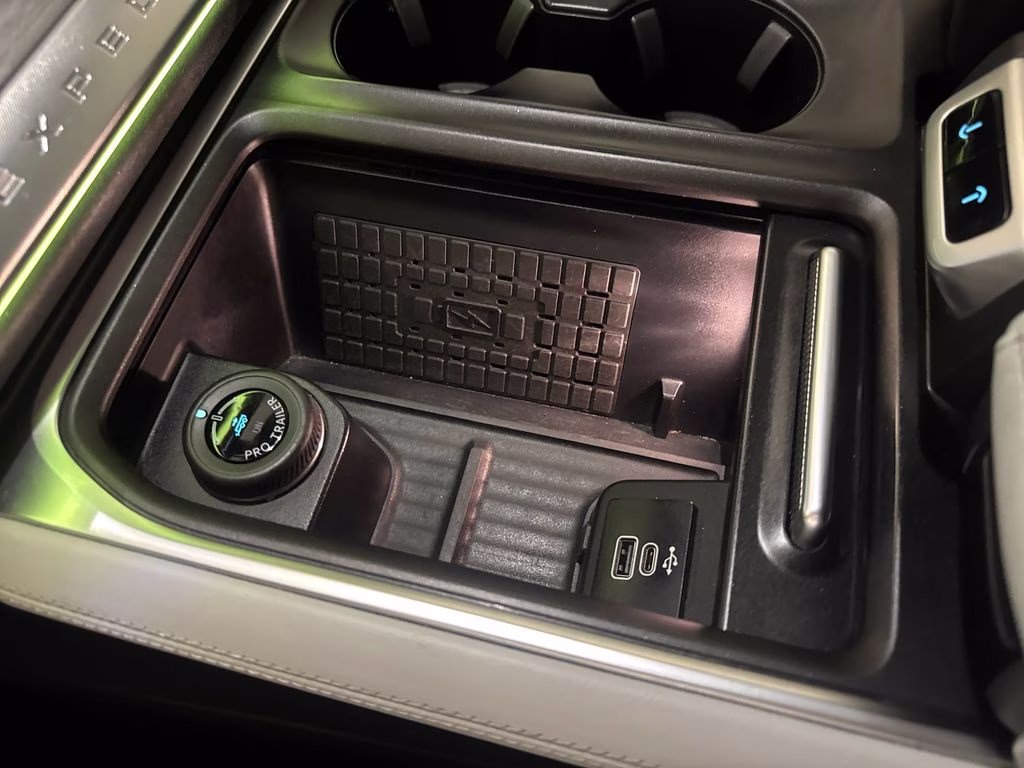 2025 Dark Matter Gray Metallic Ford Expedition Platinum 4X4 SUV