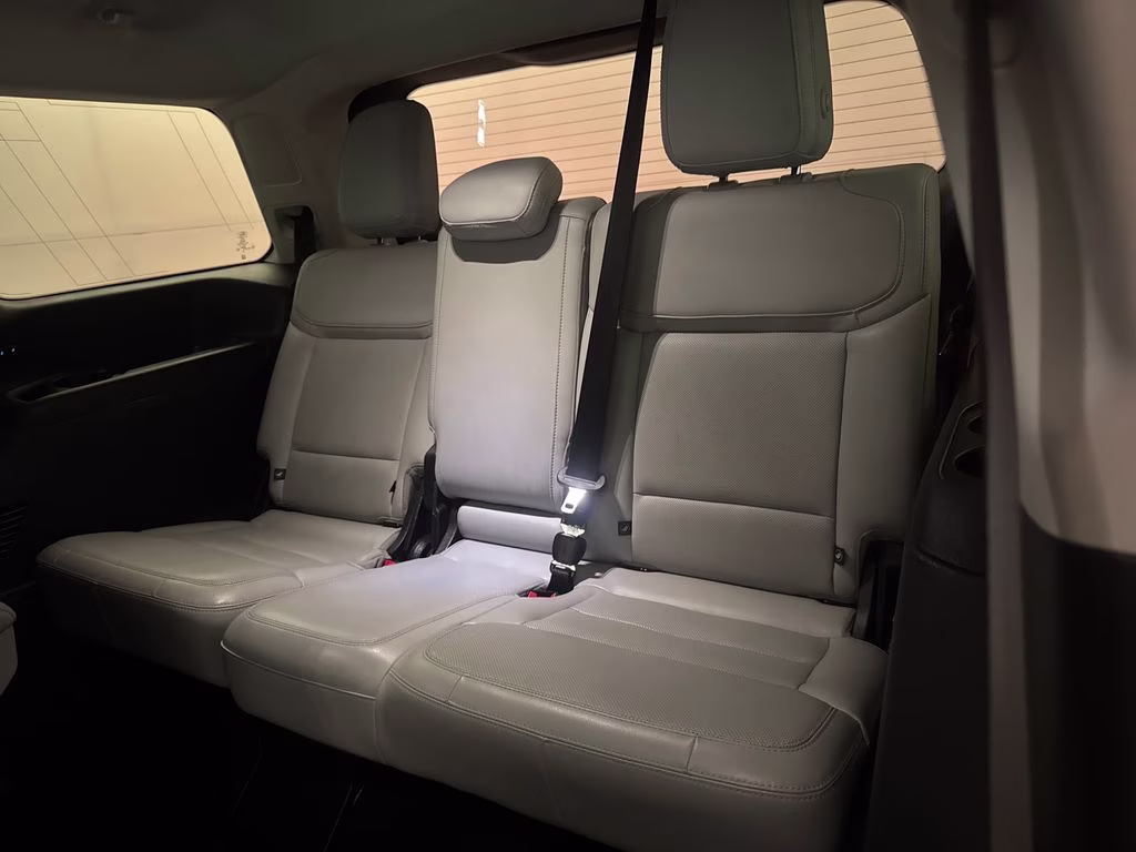 2025 Dark Matter Gray Metallic Ford Expedition Platinum 4X4 SUV