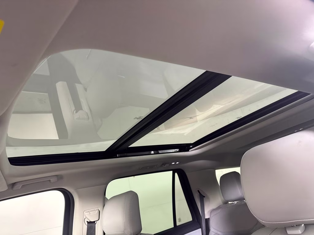 2025 Agate Black Metallic Ford Expedition Platinum 4X4 SUV
