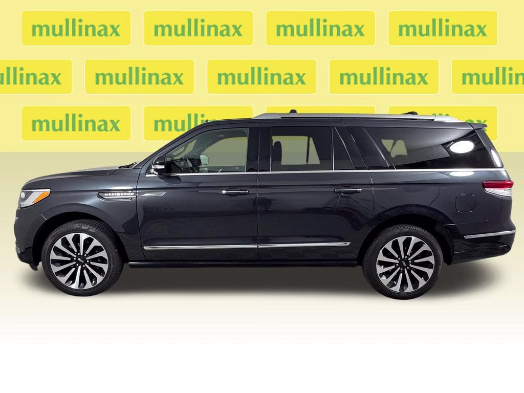 2024 Starlight Gray Metallic Premium Colorant Lincoln Navigator L Reserve 4X4 SUV