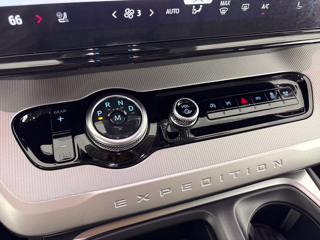 2026 White Ford Expedition Max Active RWD SUV