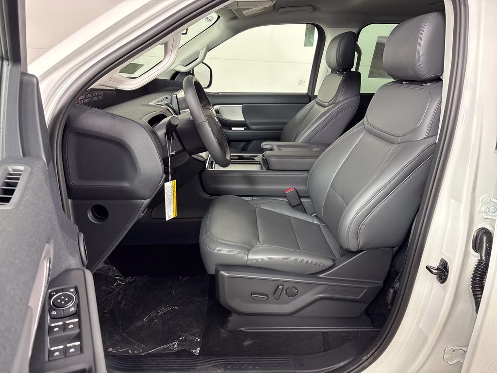 2026 White Ford Expedition Max Active RWD SUV