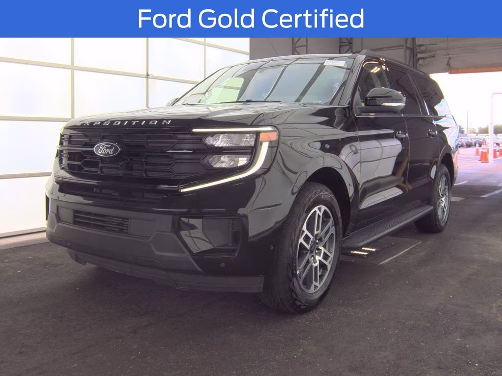 2025 Black Metallic Ford Expedition Max Active 4X4 SUV