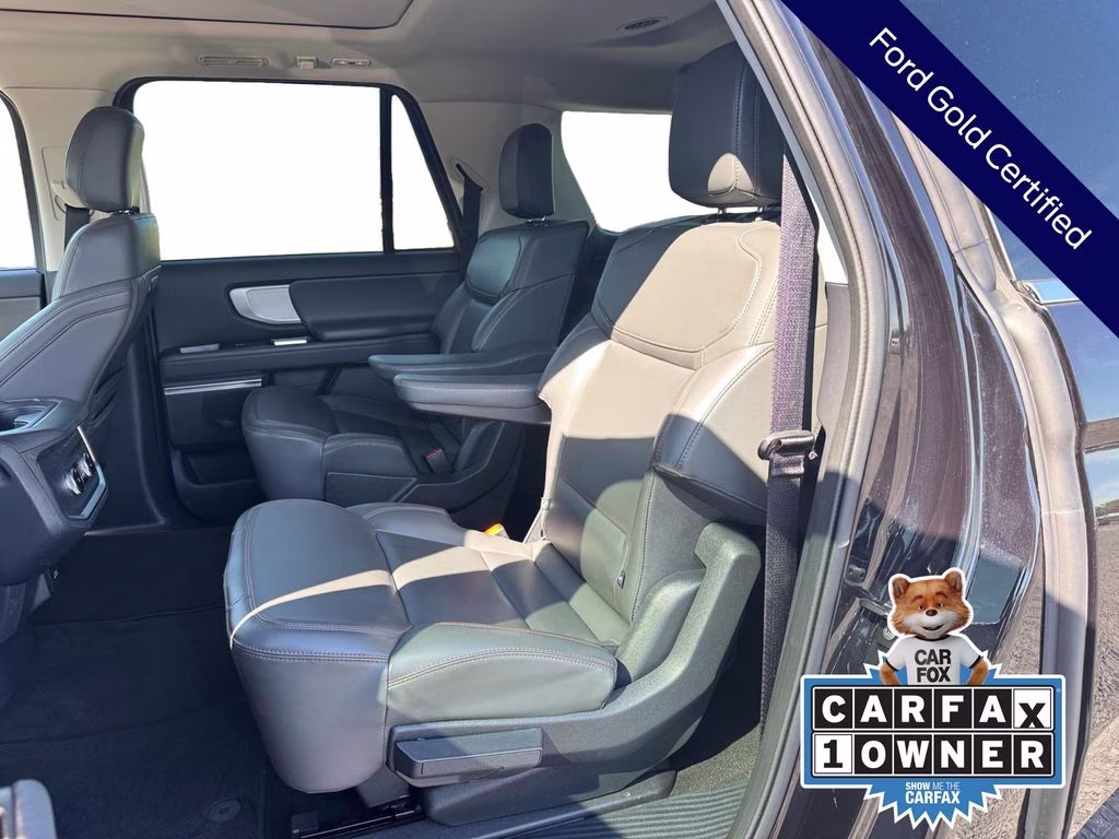 2025 Black Metallic Ford Expedition Max Active 4X4 SUV