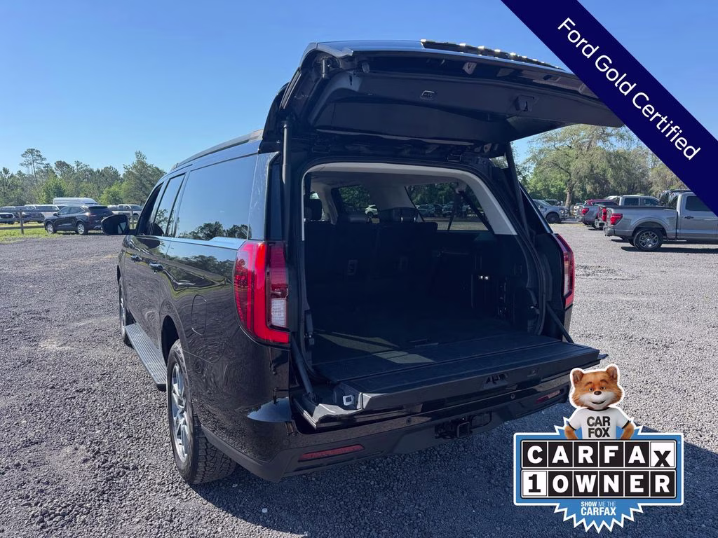 2025 Black Metallic Ford Expedition Max Active 4X4 SUV