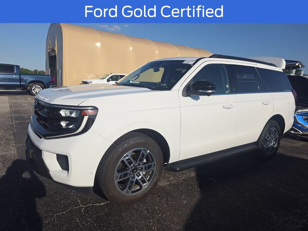 2025 Oxford White Ford Expedition Active 4X4 SUV